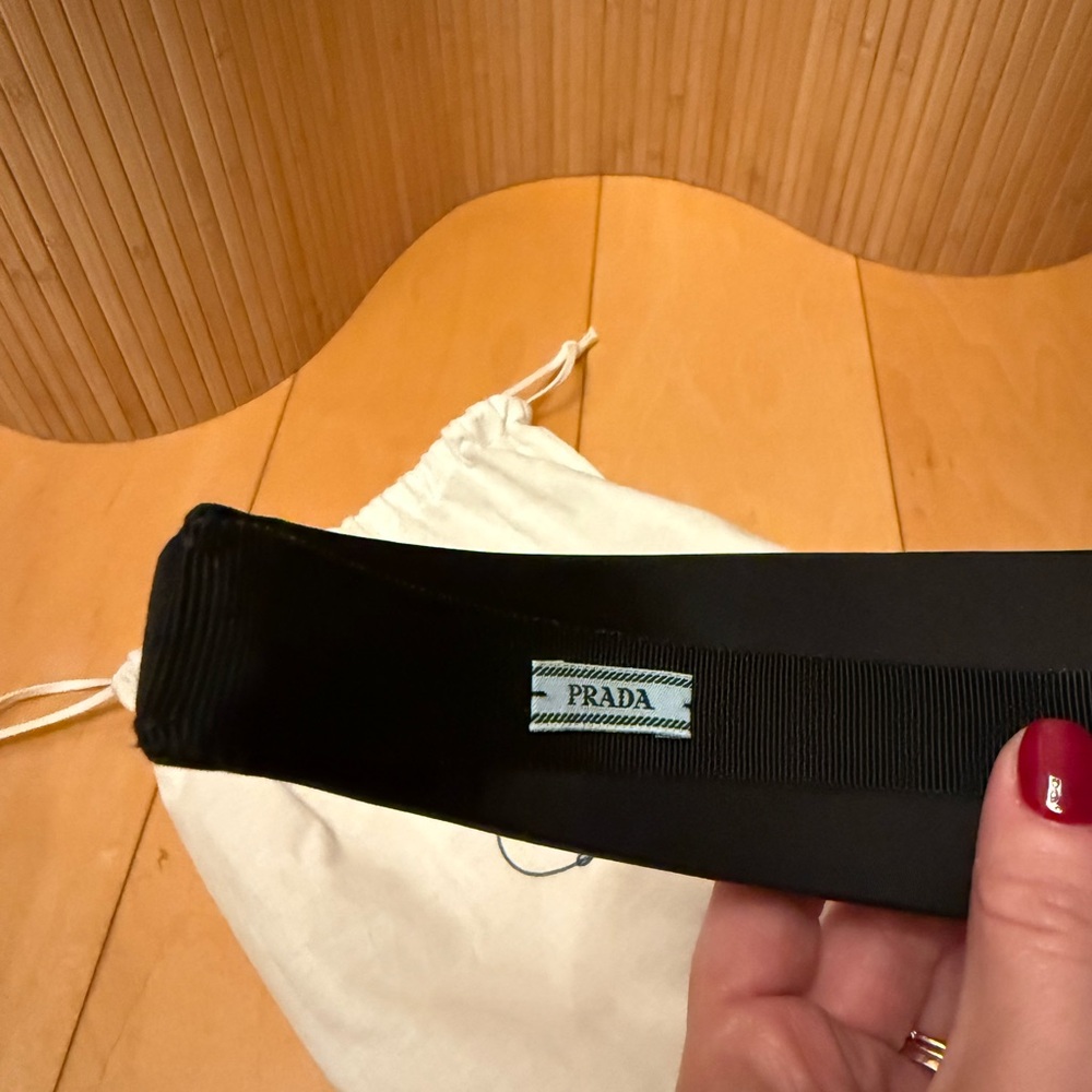 PRADA Re-Nylon Headband - Picture 2 of 7